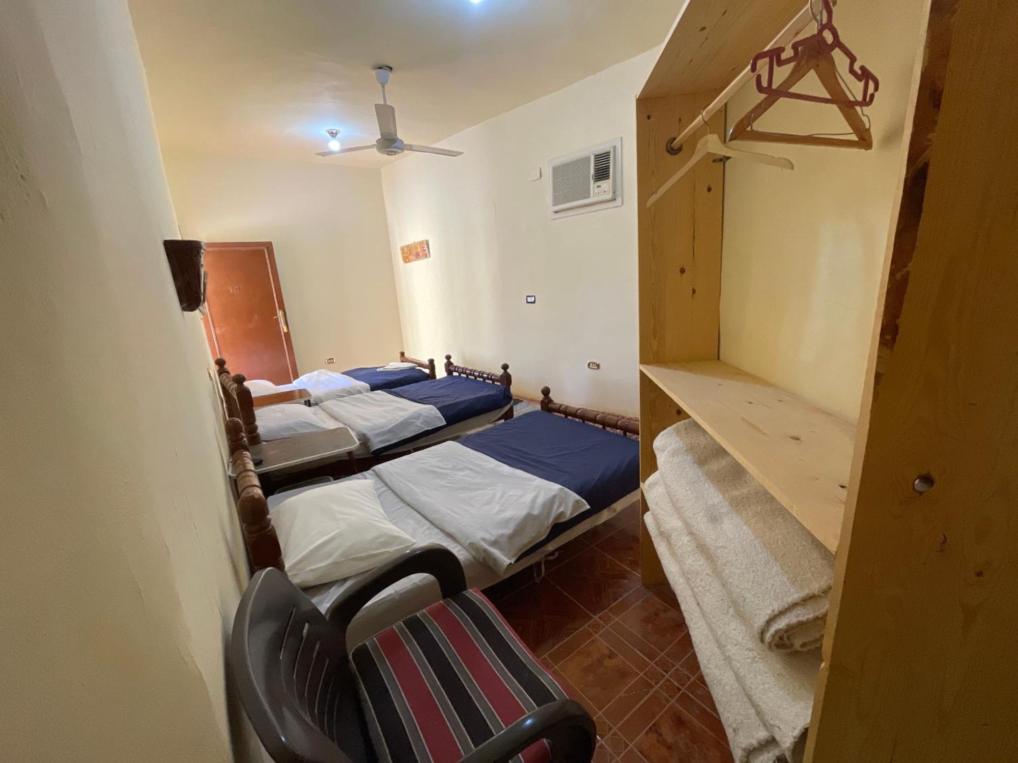 Hotel Safari Camp Bahariya Oasis à Bawati Extérieur photo