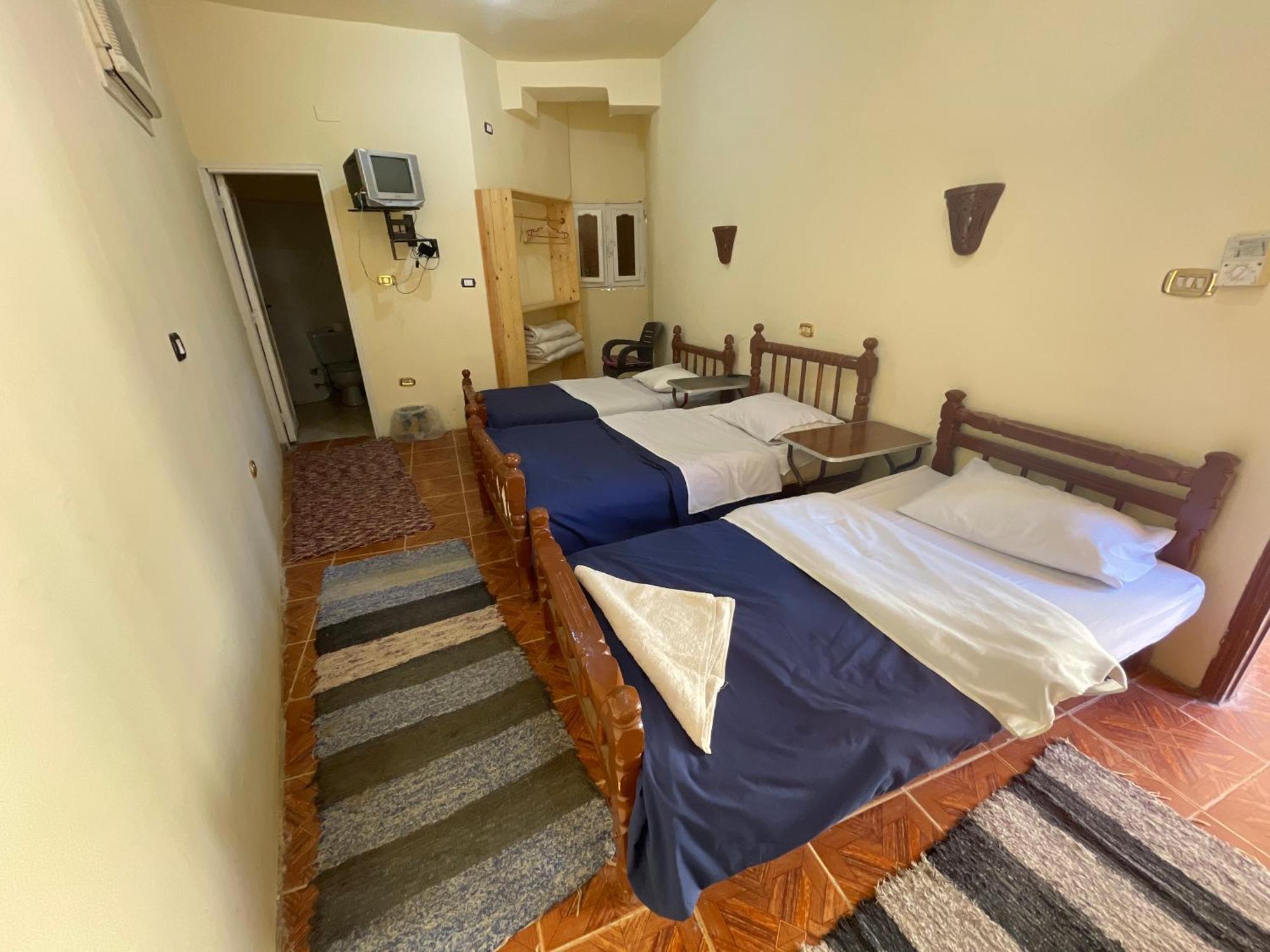 Hotel Safari Camp Bahariya Oasis à Bawati Extérieur photo