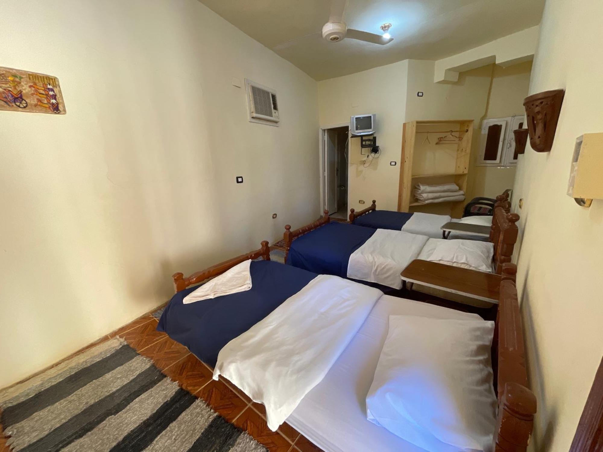 Hotel Safari Camp Bahariya Oasis à Bawati Extérieur photo