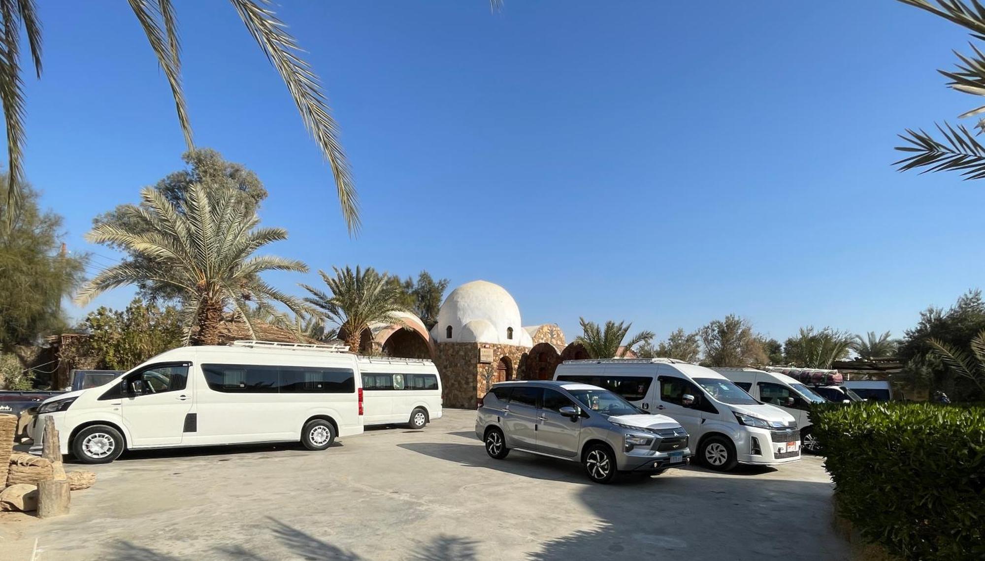 Hotel Safari Camp Bahariya Oasis à Bawati Extérieur photo