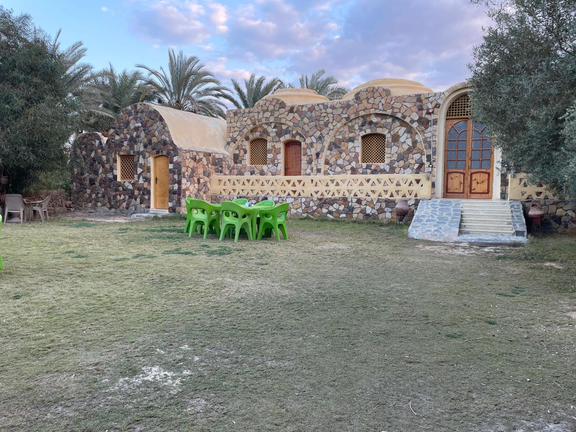 Hotel Safari Camp Bahariya Oasis à Bawati Extérieur photo