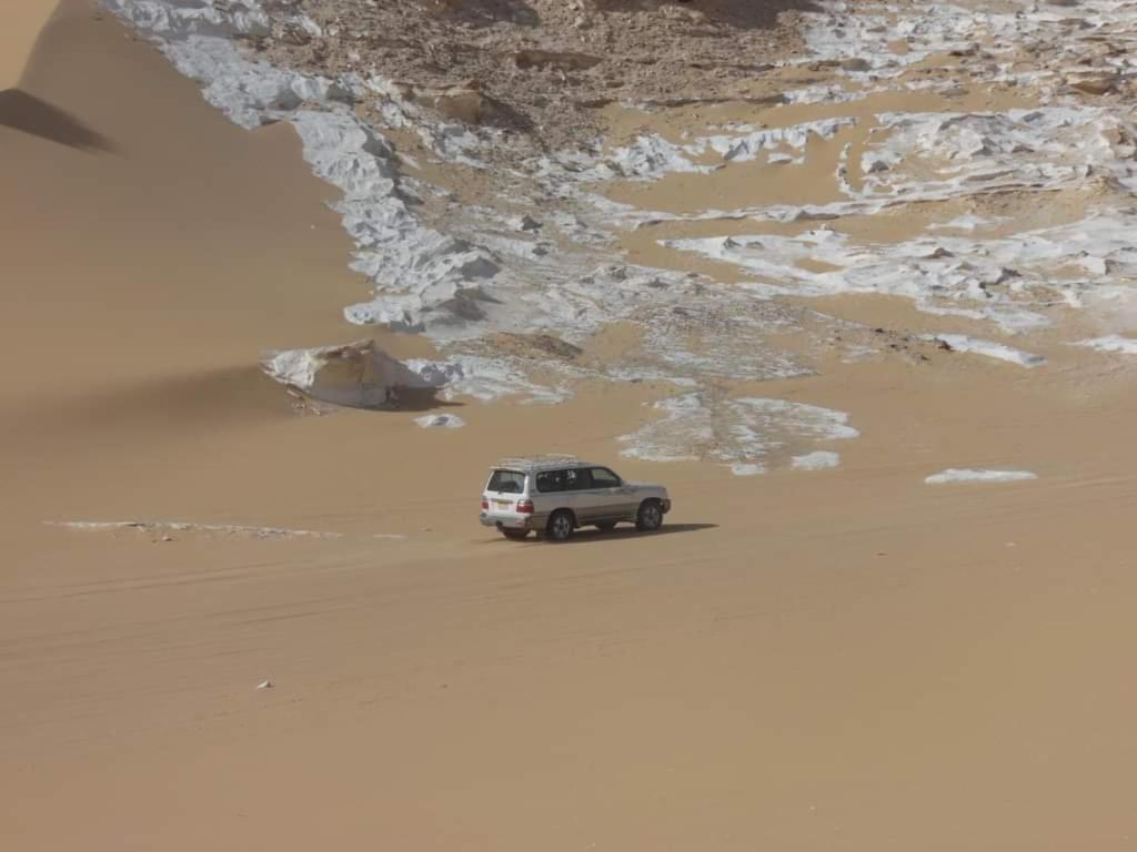 Hotel Safari Camp Bahariya Oasis à Bawati Extérieur photo